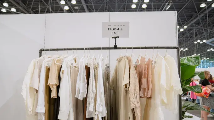 KAMI Bawa Gaya Urban Kontemporer ke COTERIE New York 2024