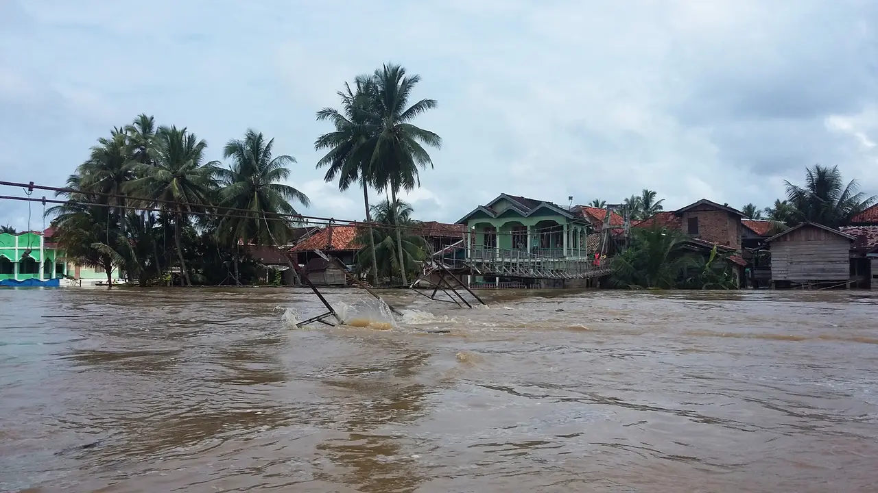Jembatan putus