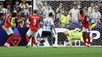 2 Gol Lionel Messi Pecahkan Rekor Piala Dunia, Argentina ke 32 Besar
