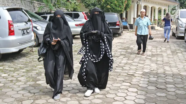 Sidang Cerai Caisar dan Indadari