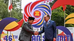 Presiden Prabowo Subianto resmi menghadiri Konferensi Tingkat Tinggi (KTT) ke-46 ASEAN yang diselenggarakan di Kuala Lumpur pada 26 Mei 2025. (MOHD RASFAN/POOL/AFP)