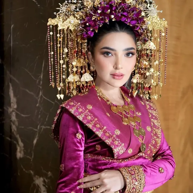 Potret Ashanty Pakai Baju Adat Palembang (Foto: Instagram @ashanty_ash)