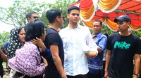 Asta RAN berduka di pemakaman sang adik (liputan6.com/Herman Zakharia)