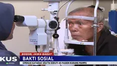 Para penderita katarak antusias mengikuti bakti sosial yang digelar Rumah Sakit EMC Sentul ini.