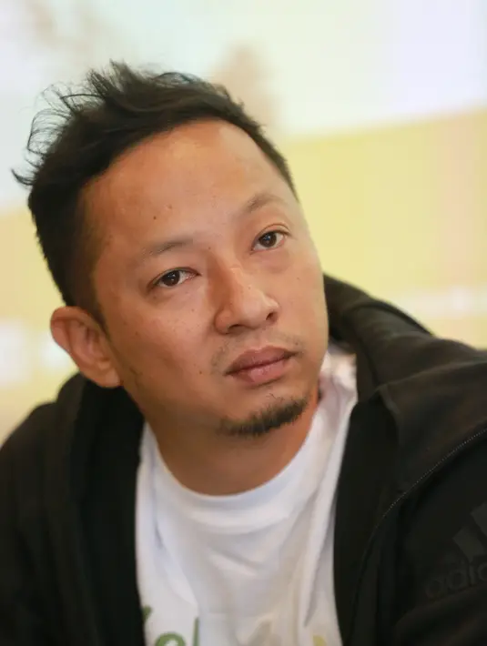 Berbeda dengan sinetron jaman sekaran, sintetron tersebut banyak memberikan pendidikan dan inspirasi kepada para pemirsanya. Ayah seorang anak itu bahkan ingin seperti Keluarga Cemara. (Adrian Putra/Bintang.com)