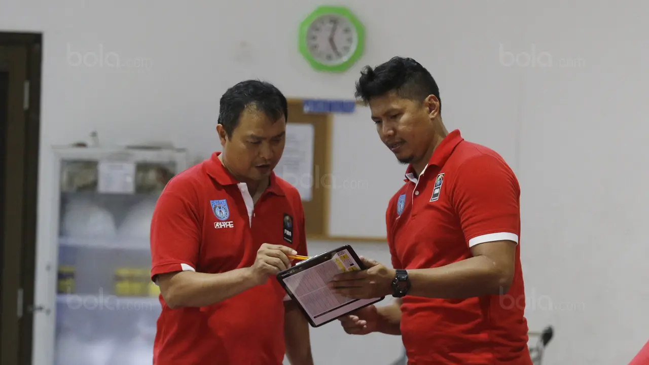 Pelatih timnas bola basket Indonesia, Wahyu Widayat Jati