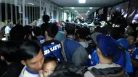 Pawang Hujan hingga Ricuh Penonton Warnai Launching Persib