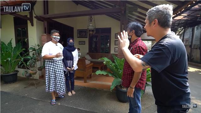 8 Potret Rumah Kaji Edan, Disebut Sosok di Balik Kekayaan Juragan 99