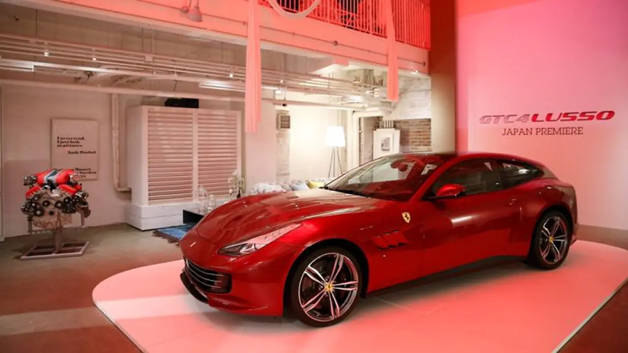 Suksesor Ferrari FF Debut Perdana di Kawasan Timur Jauh