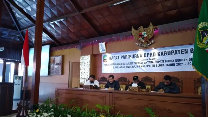 Audiensi tindak lanjut pengelola SDA Blora untuk kesejahteraan masyarakat dan peningkatan PAD Blora. (Liputan6,com/ Ahmad Adirin)