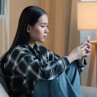 Ilustrasi perempuan galau/copyrightshutterstock/MAYA LAB