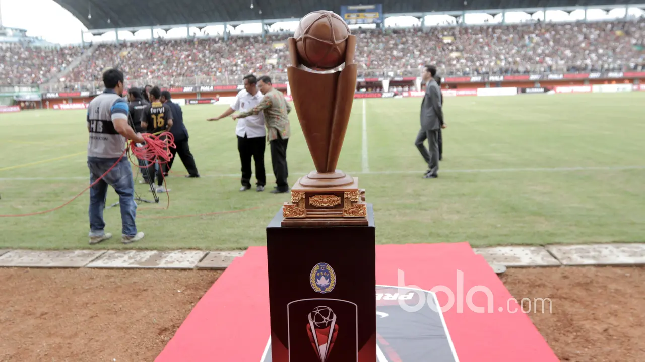 Trofi Piala Presiden 2017
