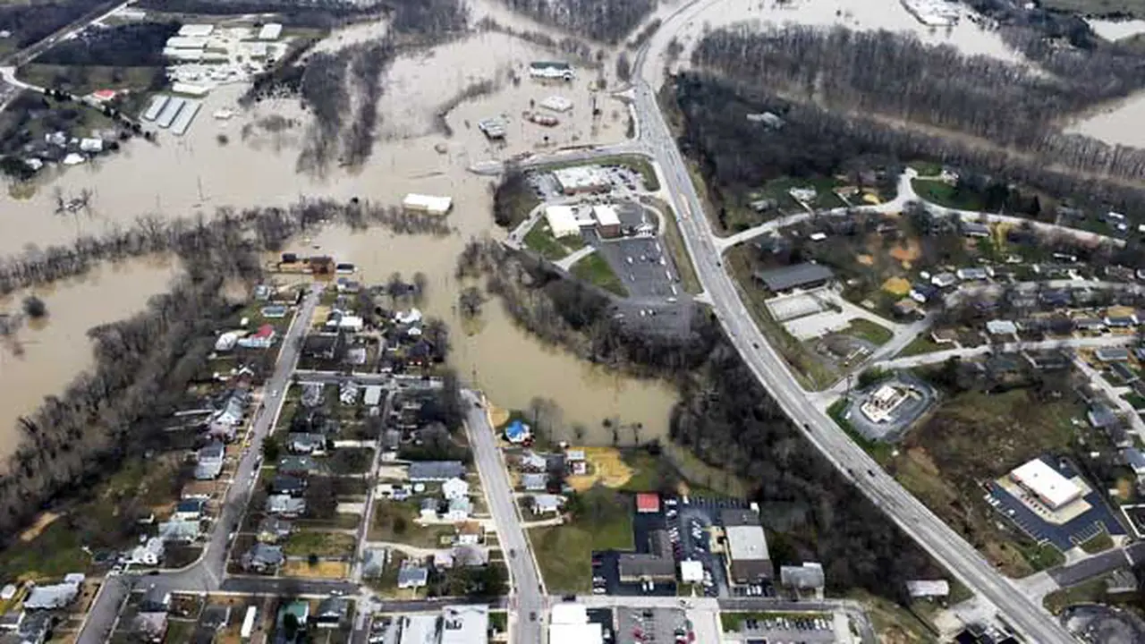 Anomali Cuaca di AS, Sungai Mississippi Meluap, 18 Tewas