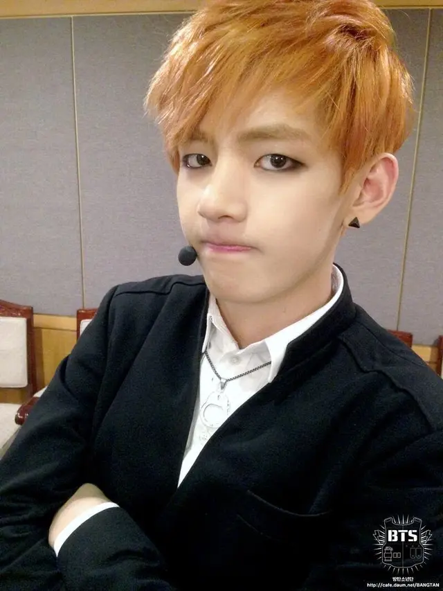 Transformasi Gaya Rambut V BTS dari Debut Hingga Ulang Tahun Hari ini (Big Hit Entertainment