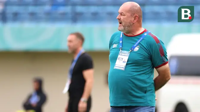 Hodak Bantah Gosip Latih Selangor, Fokus Persib