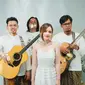 Fanny Soegiarto dan ketiga rekannya untuk proyek musik terbaru. (Via Instagram @fannysoegi)