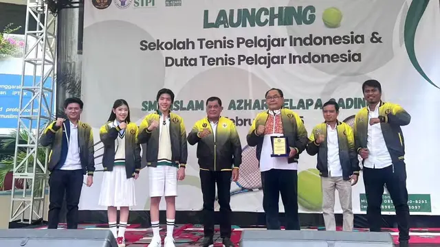 Mischka Aoki dan Devon Kei Enzo