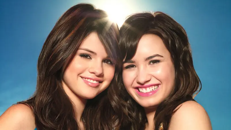 Demi Lovato dan Selena Gomez