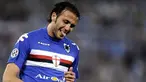 Reaksi kekecewaan striker Sampdoria, Giampaolo Pazzini setelah gagal mencetak gol ke gawang Lazio di laga final Coppa Italia di Olympic Stadium, Roma, 13 Mei 2009. AFP PHOTO / FILIPPO MONTEFORTE 
