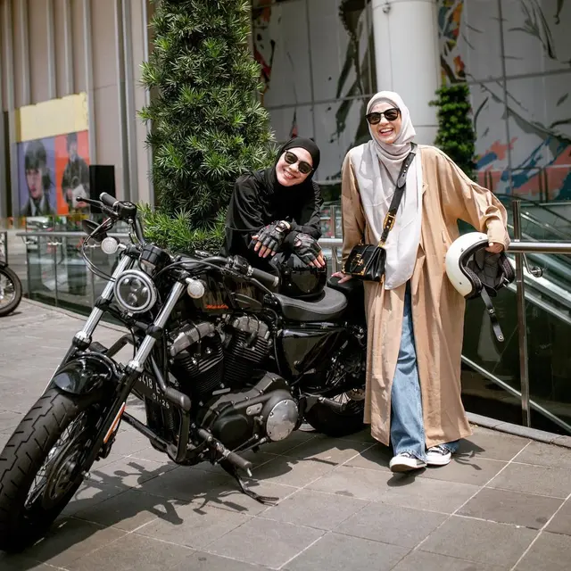 Natasha Rizky Naik Moge