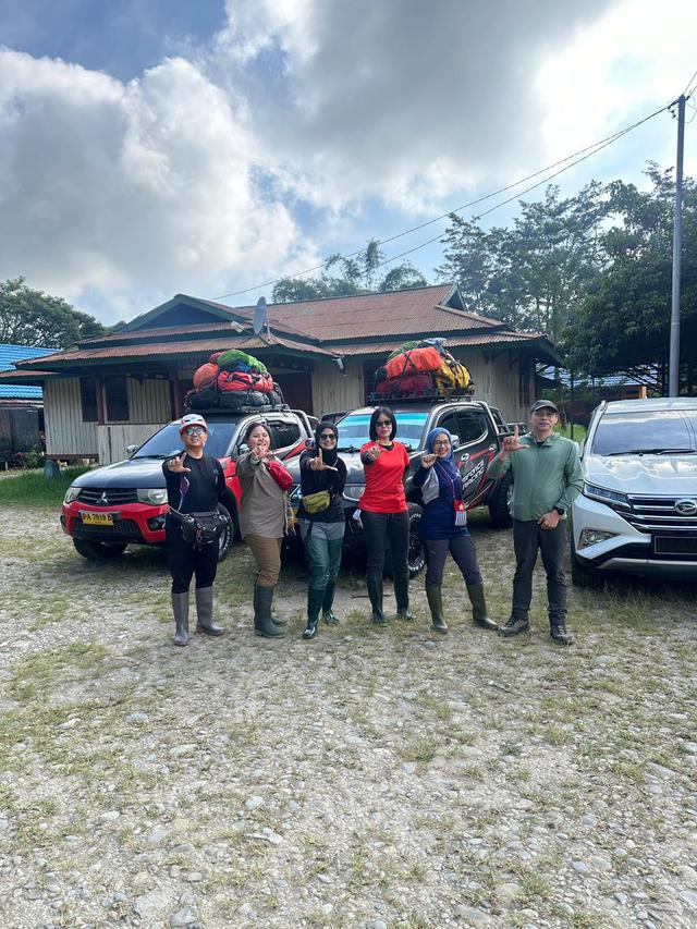 Ekspedisi Puncak Trikora.