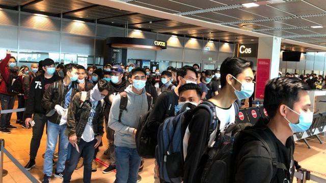 WNI ABK terdampak pandemi Virus Corona COVID-19 di luar negeri kembali ke Indonesia. (Dok KBRI Berlin)