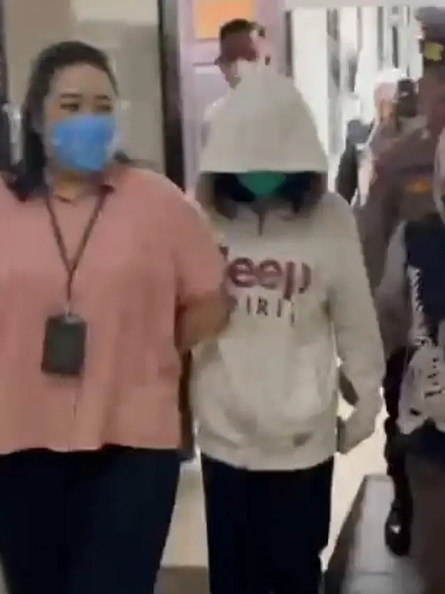 AG Pacar Mario Dandy tiba di Pengadilan Negeri (PN) Jakarta Selatan, Kamis (30/3/2023).