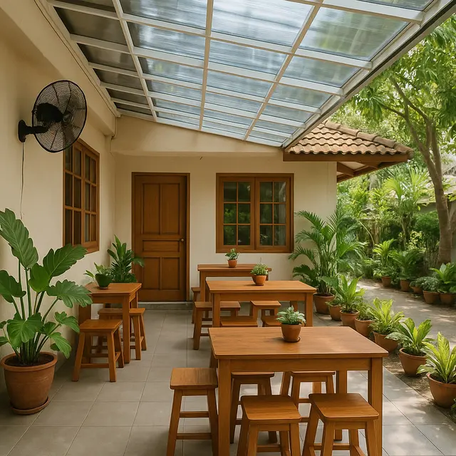 Desain Warung Makan di Teras Rumah