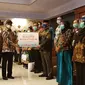 Penyerahan subsidi margin non KUR ke KSPPS Baitul Maal wa Tamwil (BMT) Usaha Gabungan Terpadu (UGT) Sidogiri, di Jawa Timur senilai Rp 632 juta.