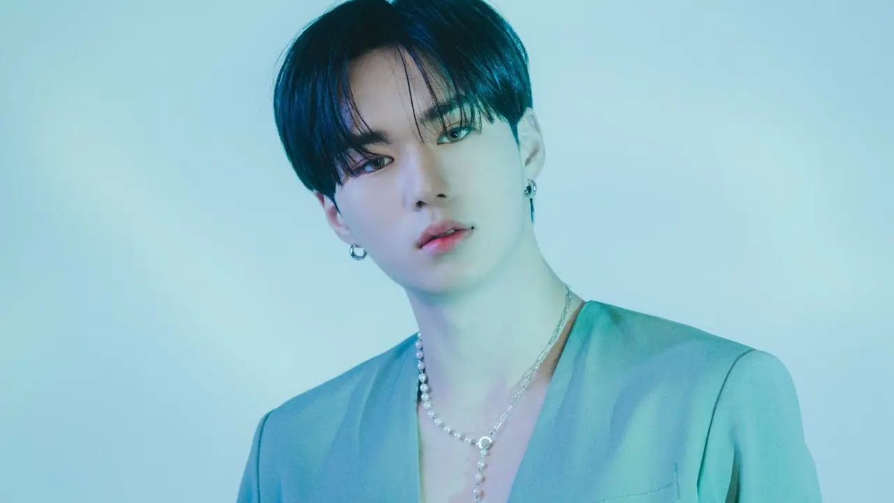 Jun Seo WEi. (Oui Entertainment via Soompi)