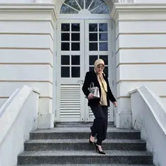 Intip tampilan terbaru Syahrini yang super mahal. [@princessyahrini]