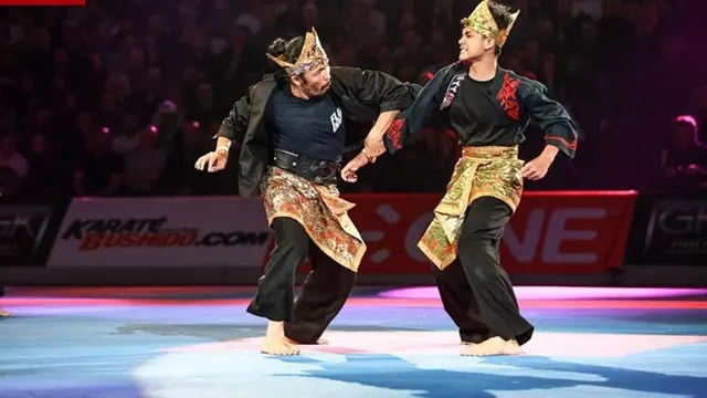6 Potret Faris Fadjar, Anak Cecep Arif Rahman yang Main di Film Gundala