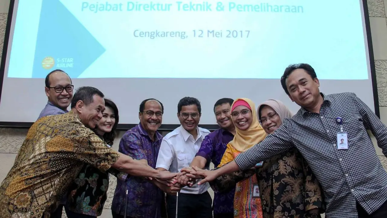 Garuda Indonesia melantik Capt Triyanto Moeharsono dan I Wayan Susena sebagai direktur baru. (Foto: Garuda Indonesia)