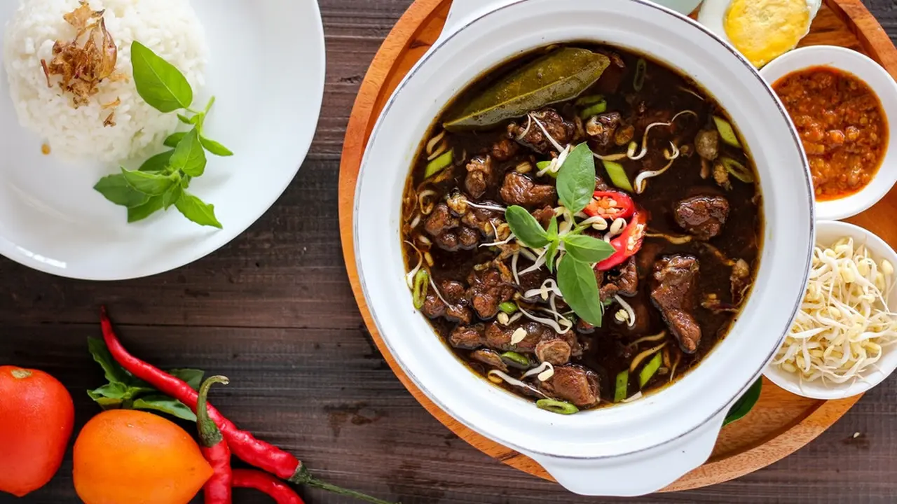 Makan Malam Enak di Surabaya yang Wajib Dicoba