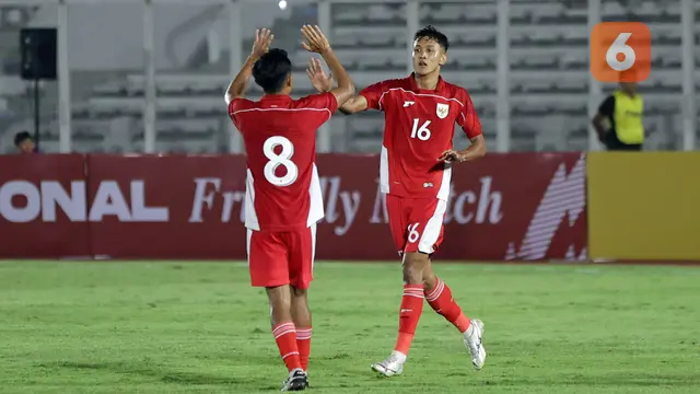 Foto: Timnas Indonesia U-23 Takluk dari India dalam Laga Uji Coba, Dony Tri Sempat Tipiskan Skor Skuad Garuda Muda