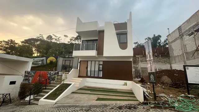 Royal Parahyangan.