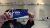 Obat COVID-19 yang diproduksi maupun impor yang didatangkan PT Amarox Pharma Global, seperti Molnupiravir. (Liputan6.com/Fitri Haryanti Harsono)