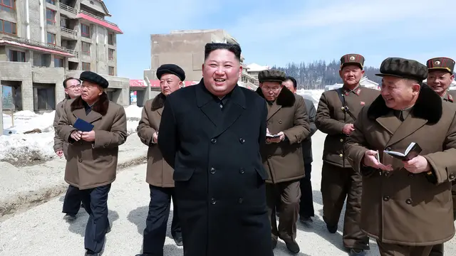 Kim Jong-un Kembali Tinjau Pabrik Kentang di Samjiyon