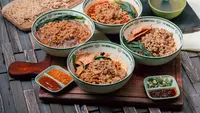 9 Rekomendasi Mie Chili Oil di Jakarta, Pedas Gurih yang Bikin Nagih