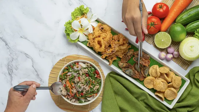 Asupan serat merupakan hal yang penting.