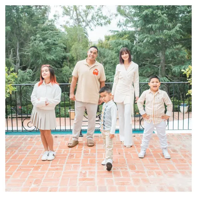 Mikhayla Zalindra Bakrie, anak Nia Ramadhani yang makin cantik