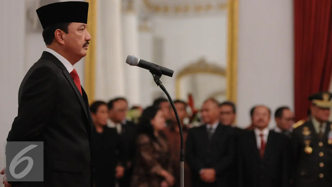 20160909-Jokowi-Lantik-Budi-Gunawan-Jadi-Kepala-Bin-Jakarta-FF