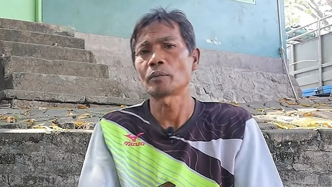 Khusairi