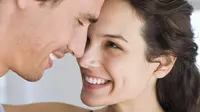 Jaga masa-masa romantis, agar hubungan tetap harmonis selama merencanakan pernikahan.