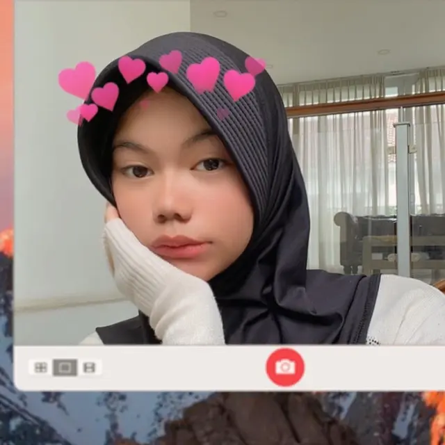 Jarang Tersorot, Ini 7 Potret Naira Mano Putri Vicky Prasetyo yang Beranjak Remaja