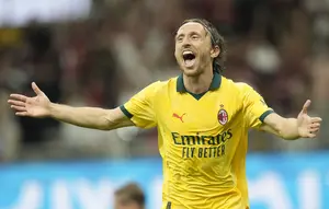 Luka Modric Resmi Perpanjang Kontrak di AC Milan, Tetap Bertahan Jelang Usia 41 Tahun