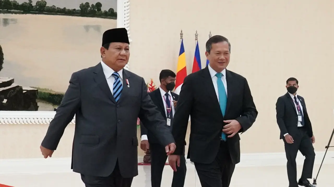 Menteri Pertahanan RI yang juga presiden terpilih 2024-2029 Prabowo Subianto saat berkunjung ke Kamboja, Jumat (6/9/2024).