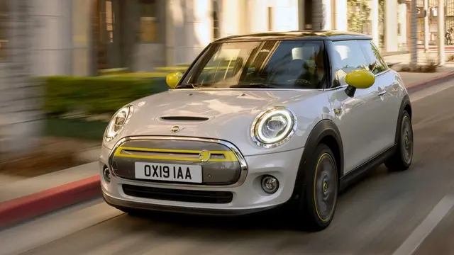 Memanfaatkan teknologi BMW i3, MINI Cooper SE mendapatkan respon positif