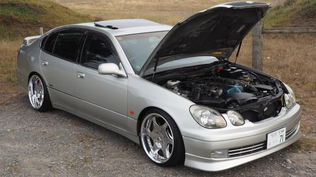 Toyota Aristo dengan mesin 2JZ-GTE