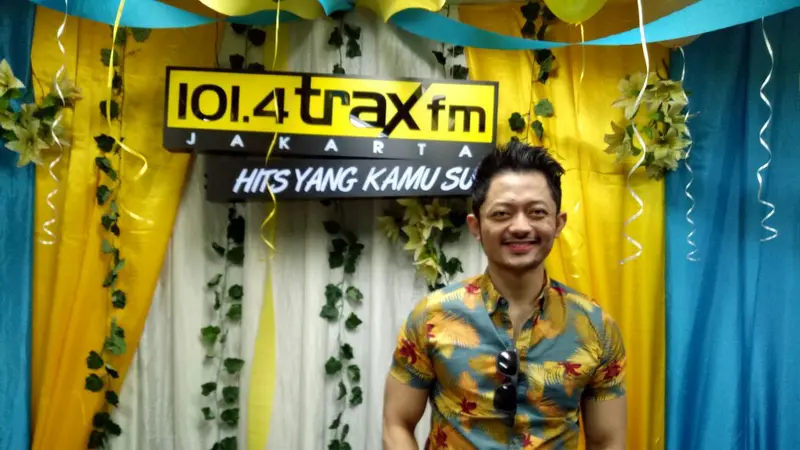 HUT Trax FM ke-17: Semangat Let's Spread The Pos17ive Vibes